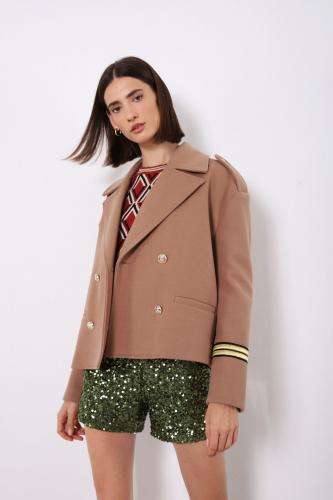 Kr�tky hned� kab�t Imperial