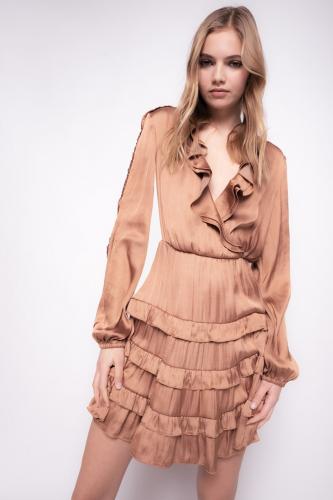 Sat�nov� �aty Pinko