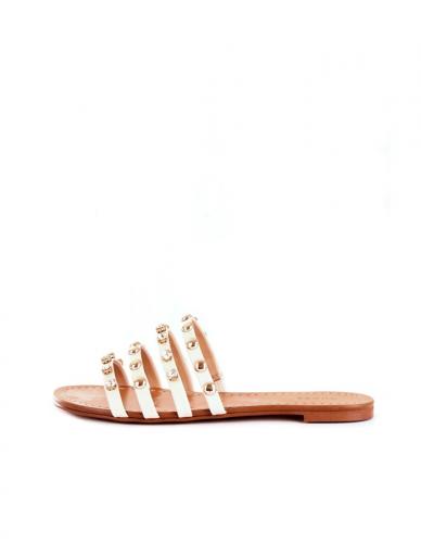 Guess sandále v béžovej farbe s ozdobami