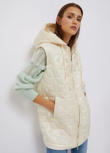 Pre��van� vesta s kapuc�ou Liu Jo