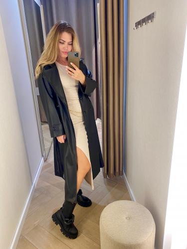 �ierny dlh� ko�enkov� kab�t