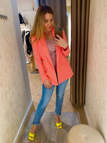 VICOLO SAKO V NE�NOVEJ FARBE