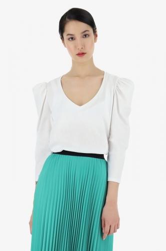 D�MSKE IMPERIAL TRI�KO S OBJEMN�MI RUK�VMI