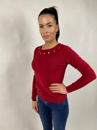 Rinascimento d�msky �erven� svetr�k so zlat�mi gomb�kmi