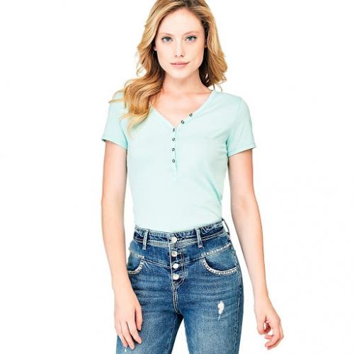 Bavlnen� tri�ko Guess